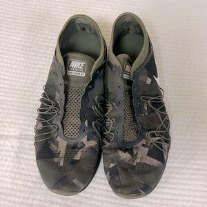 Camo Nike Dual Fusion running shoes